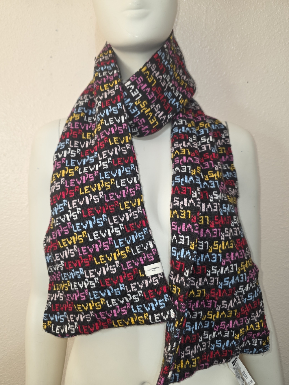 Levi's Black Multi-Color Logo Knit Scarf